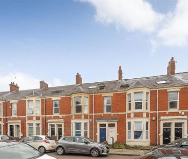 5 bedroom maisonette to rent - Photo 1