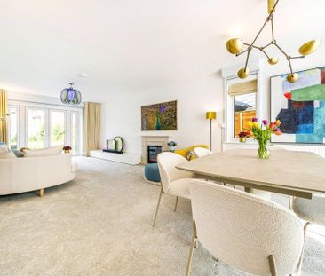 4 bedroom detached house to rent - Photo 5