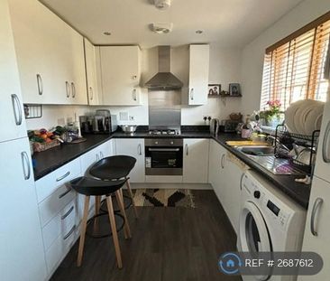 2 bedroom semi-detached house to rent - Photo 6