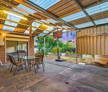 Cosy Home In Desirable Location - Photo 2