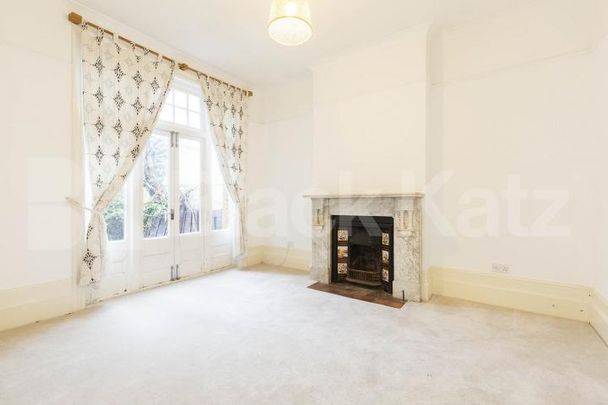 2 Bedroom, 1 bath, 1 reception Flat - Photo 1