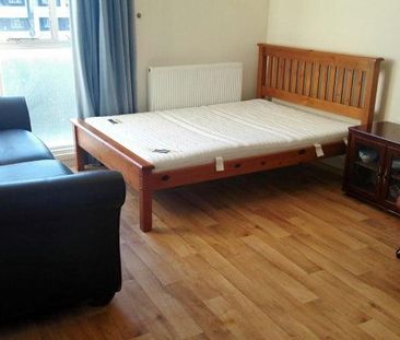 1 bedroom in a house share to rent - Photo 6