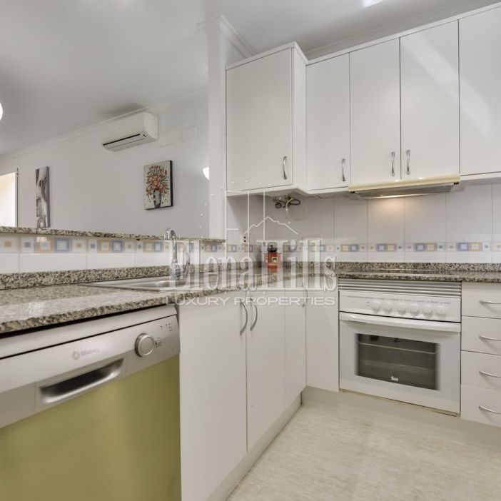 Cozy villa for rent in a quiet residential in Calpe, Alicante - Photo 1