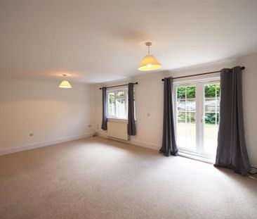 2 bedroom house to rent - Photo 1