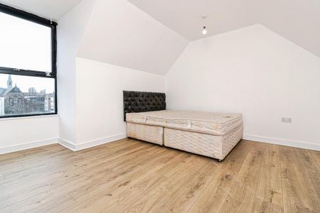 3 bedroom apartment to rent - Photo 3