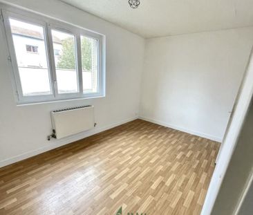 Location Appartement 2 pièces 40m² ROANNE 42300 - Photo 2