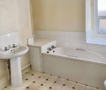 3 bedroom maisonette to rent - Photo 6