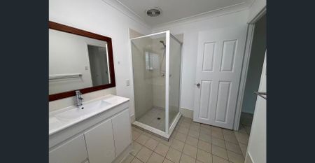 Comfortable, Convenient & Ideal for Long-Term Living - $660 per week - Photo 4