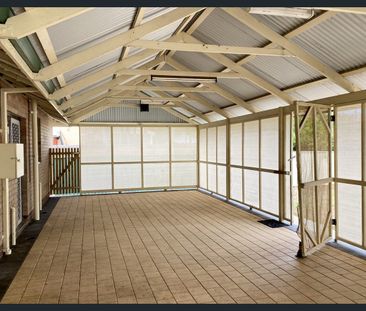 CHARACTER HOME WITH AWESOME OUTDOOR ENTERTAINING! - Photo 5