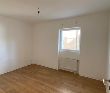 Ideal auch für eine 2erWG! Helle, schöne 2 Zimmer-Wohnung mit Balkon in idealer Lage zur Innenstadt+Bahnhof, Westanlage 20, Gießen - Foto 4