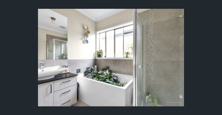 Modern Family Living in the Heart of Arcadia Estate! - Photo 2