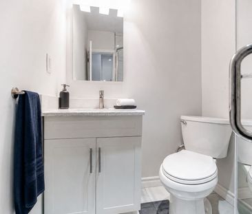 For Lease - 29 Glasgow Street Unit# Room#1, Toronto, Ontario - Photo 6