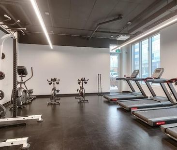 2350 Saint-Patrick, Montréal, QC - Photo 3