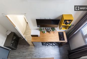 milan, Lombardy 20136