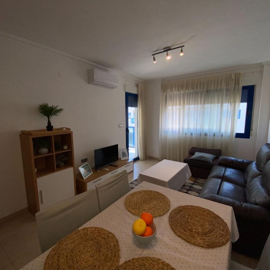 Piso de alquiler en Palmeral - Photo 1