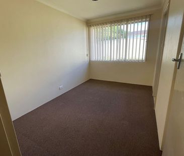 4/4 Bowers Place, Queanbeyan NSW 2620 - Apartment For Rent | Domain - Photo 3