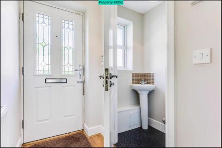 2 bedroom terraced house to rent - Photo 4