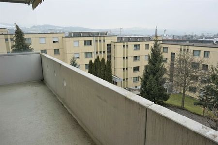 Schöne 3-Zimmer-Wohnung in Gossau mit Balkon und neuem Spielplatz! - Photo 3