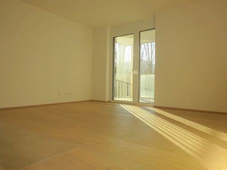 Provisionsfrei – Moderne, schöne 3-Zimmer-Wohnung mit großem Balkon und KFZ-Tiefgaragenabstellplatz in ruhiger Lage - Photo 5