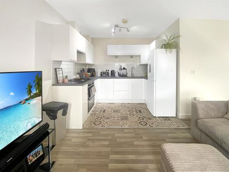 2 bedroom apartment to rent - Photo 2