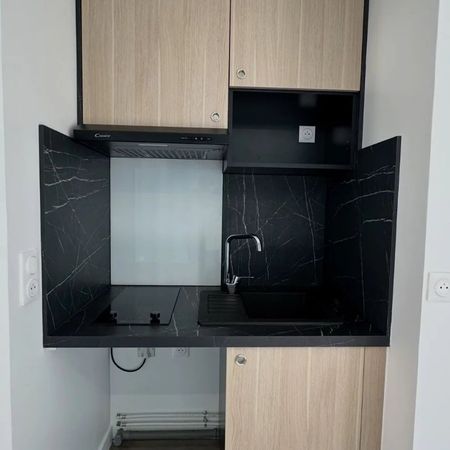 Location Appartement 2 pièces 29 m2 à Melun - Photo 3