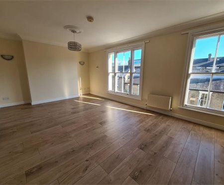 Flat 7, 4 The Mews, Norwich Street, Cambridge - Photo 5