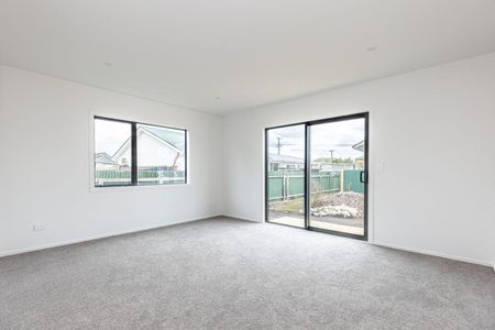 Modern comfort in Tawhero - Photo 5