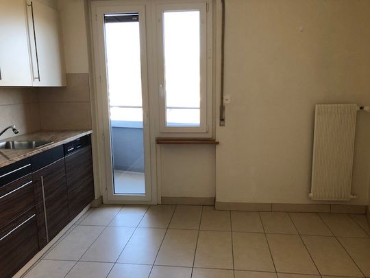 Agréable appartement de 3 pièces, Le Corbusier 14, Le Locle - Photo 1
