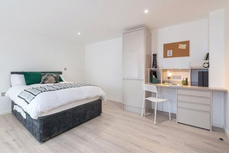 Studio to rent - Photo 3