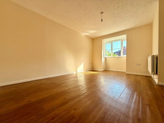 Gittisham Close, Exeter - Photo 1