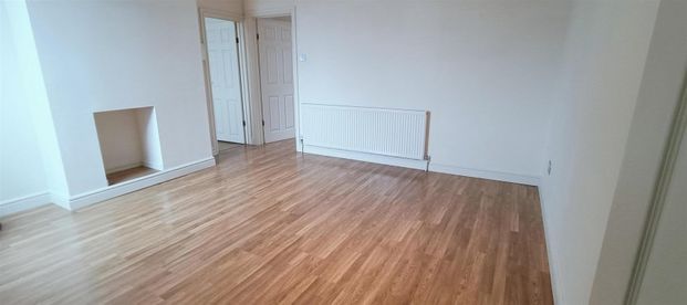 Clarendon Park Road, Leicester - Photo 1