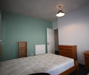 6 Bed Terraced House, Lodge Road, SO14 - Photo 5