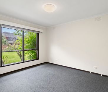 22 Nevis Street, Camberwell VIC 3124 - House For Rent | Domain - Photo 3