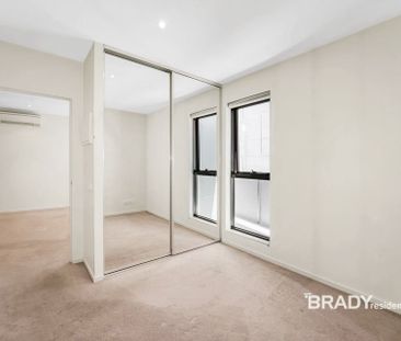 3304/380 Little Lonsdale Street, Melbourne - Photo 2