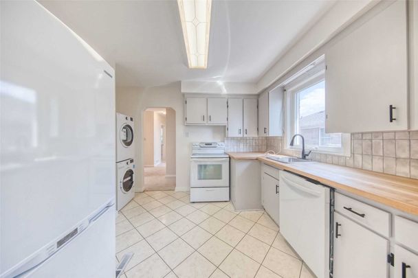 For Lease - 69 Barrymore Road Unit# Main, Toronto, Ontario - Photo 1