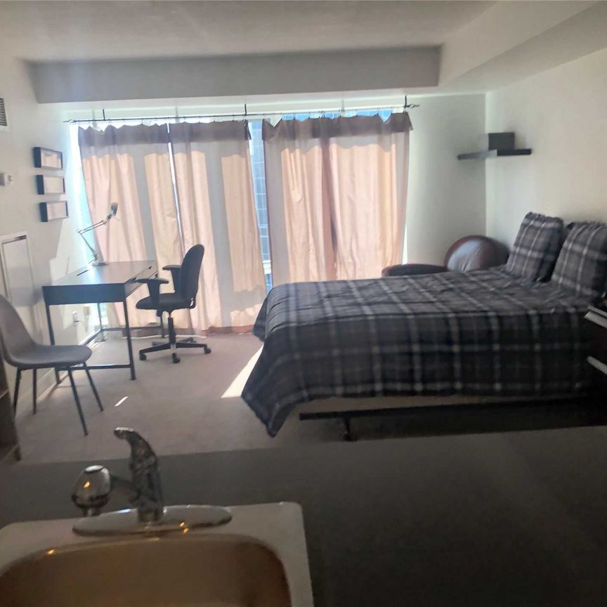 For Lease - 210 Victoria Street Unit# 3210, Toronto, Ontario - Photo 1