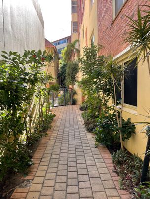 East Perth - Photo 1