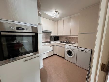 Appartement te huur - Foto 2