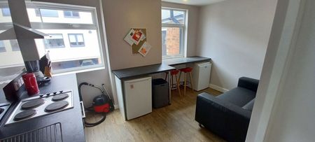 Far Gosford Street , Central, Coventry - Photo 3