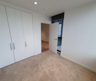 2 Bed 2 Bath Apartment with beautiful sunset view! - Photo 5
