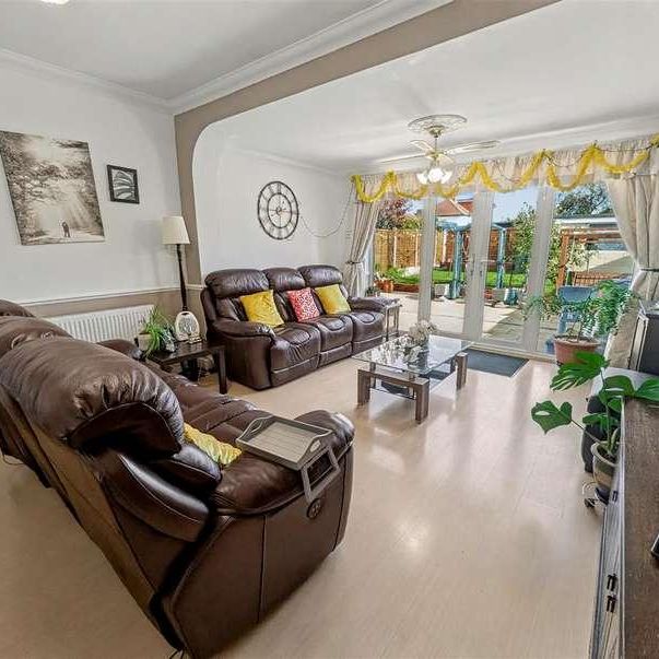 Lonsdale Road, Southend-on-sea, SS2 - Photo 1