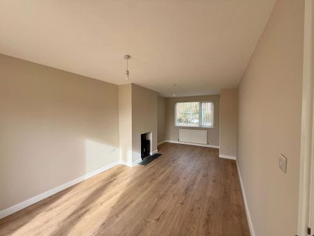 3 bedroom terraced house to rent - Photo 2