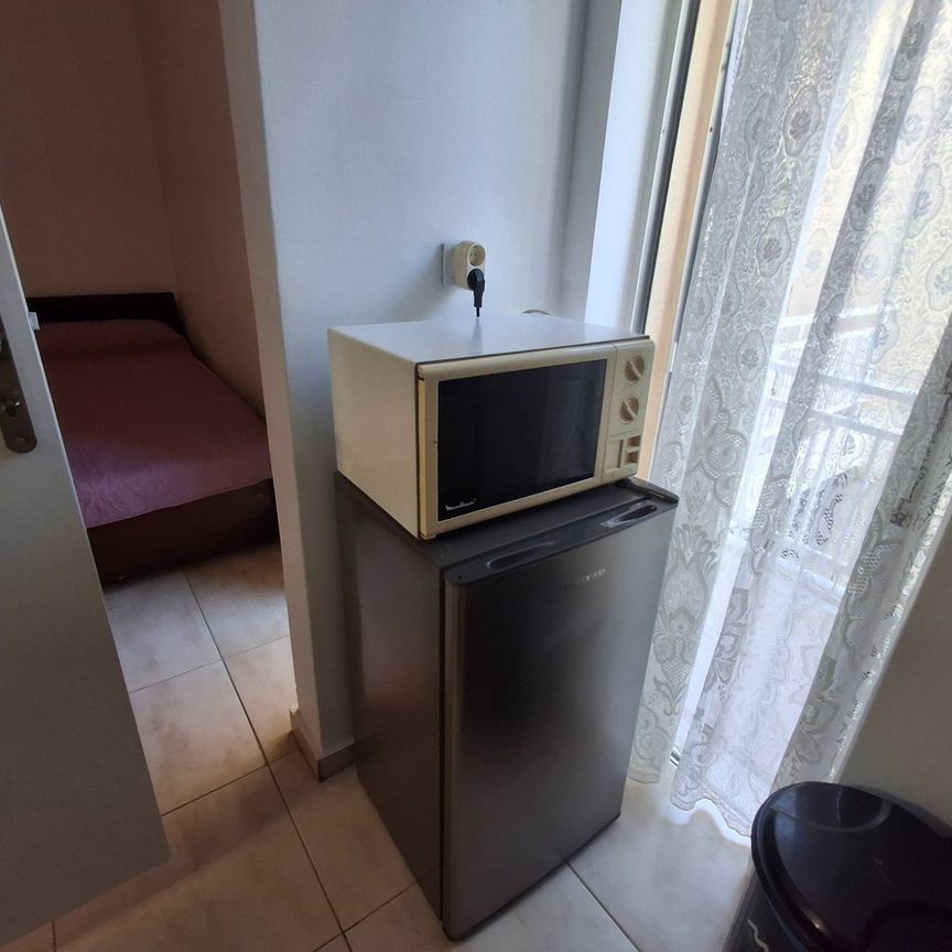 Studio/Γκαρσονιέρα για ενοικίαση Κέντρο (Παλαιά Φώκαια) - Φωτογραφία 1