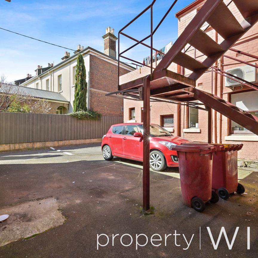 169a Wellington Street - Photo 1