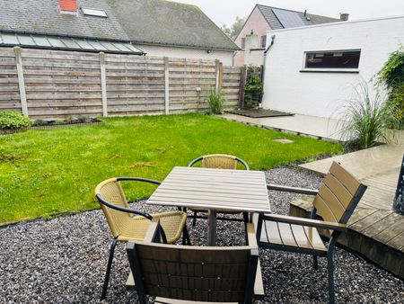 Gezellige bungalow te huur in een rustige buurt in Deinze - Foto 4