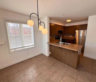 For Lease - 604 Woodlawn Road Unit# A, Guelph, Ontario - Photo 5