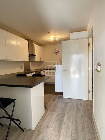 Adagio Point, 3, Laban Walk, LONDON, SE8 - Photo 2