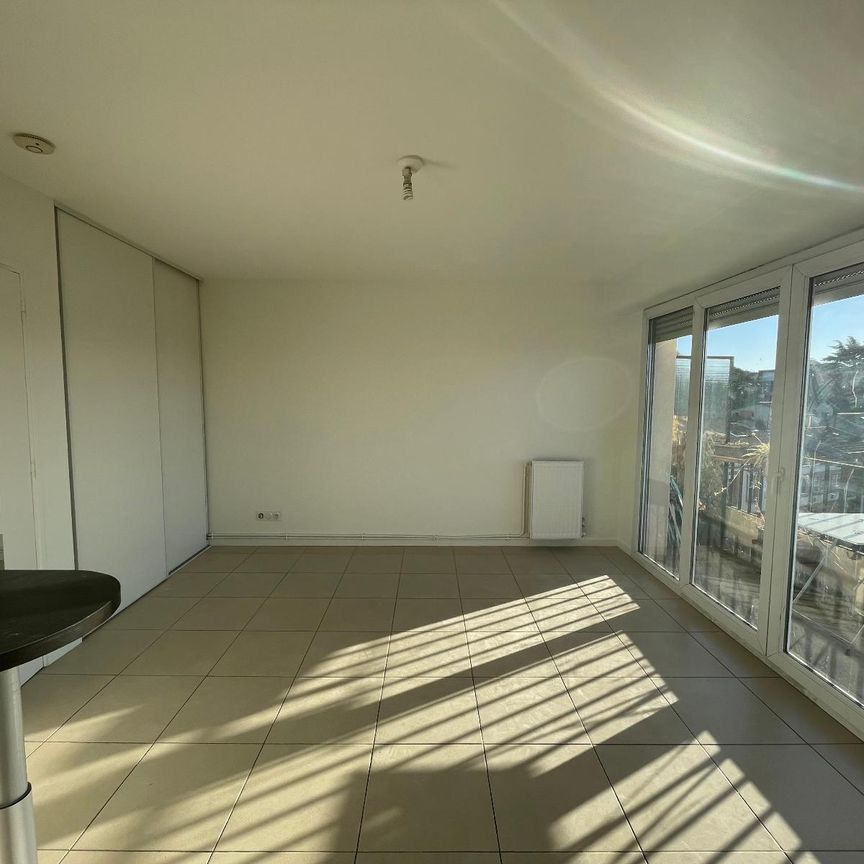 Location Appartement 1 pièce 27m² TOULOUSE 31500 - Photo 1