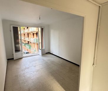 Location Appartement 3 pièces 54m² AVIGNON 84000 - Photo 1