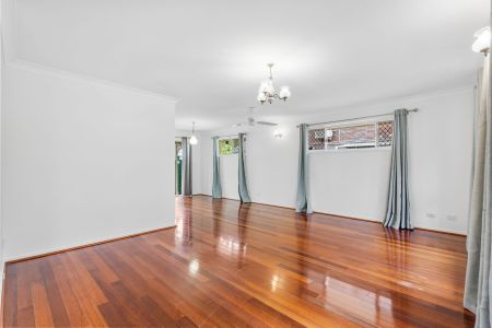 Relaxed Family Lifestyle with Pool, Space and Convenience - Photo 4